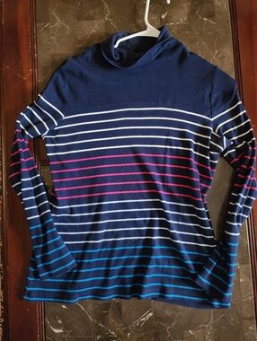 Kim Rogers Medium Navy Blue 'Perfectly Soft' Pullover Turtle Neck